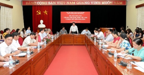 Hội thảo: Văn hóa tiêu dùng hàng Việt Nam - Từ nhận thức đến hành động