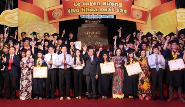 Nâng cao chất lượng đội ngũ cán bộ, công chức theo tư tưởng Hồ Chí Minh