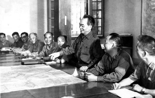 Nắm bắt thời cơ chiến lược, tổng tiến công giành toàn thắng trong mùa Xuân 1975 