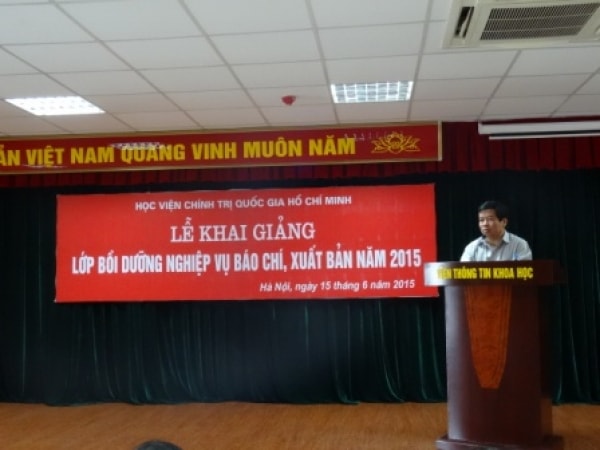 Học viện Chính trị quốc gia Hồ Chí Minh mở Lớp bồi dưỡng nghiệp vụ báo chí - xuất bản năm 2015