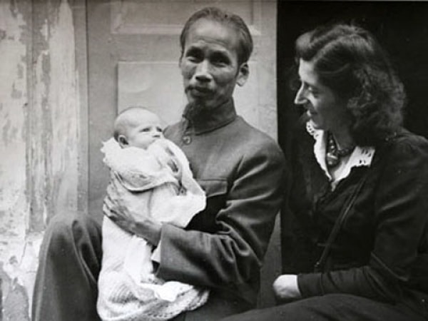 Chủ tịch Hồ Chí Minh với chuyến thăm Pháp năm 1946 và tình bạn với Raymond Aubrac