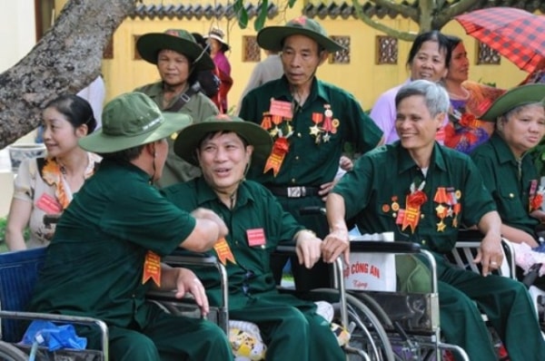 Thực hiện chính sách thương binh, liệt sĩ và người có công với đất nước