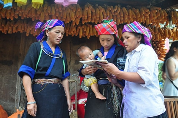 Giải pháp đẩy mạnh truyền thông ở vùng dân tộc thiểu số 