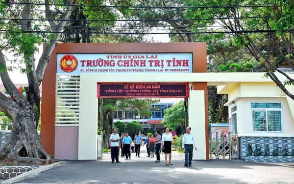 Giải pháp tăng cường hoạt động nghiên cứu khoa học ở các trường chính trị 