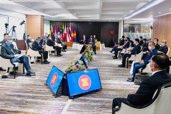 ASEAN với khủng hoảng chính trị tại Mianma