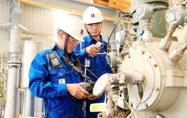 Phát triển nguồn nhân lực chất lượng cao để thực hiện khát vọng xây dựng đất nước phồn vinh, hạnh phúc
