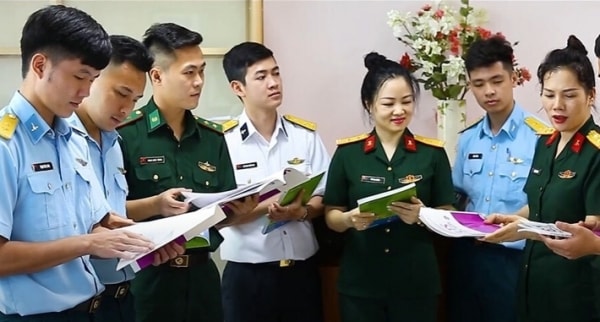 Xây dựng ý thức chính trị cho học viên các trường kỹ thuật quân sự
