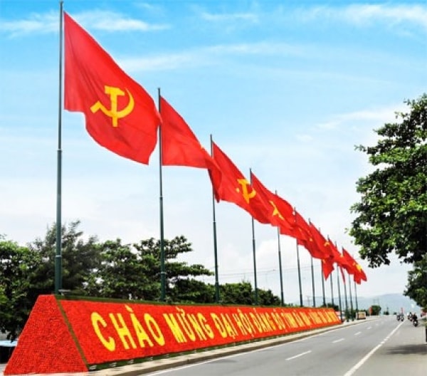 Sự lãnh đạo của các cấp ủy đảng đối với việc thực hiện quy định về chức năng, nhiệm vụ của tổ chức cơ sở đảng và quy chế làm việc của cấp ủy cơ sở 