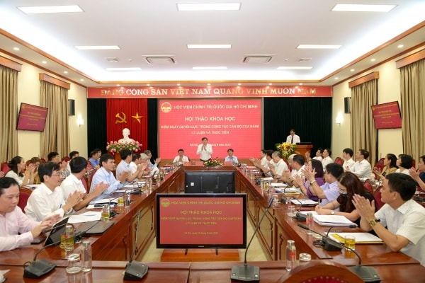 Hội thảo khoa học “Kiểm soát quyền lực trong công tác cán bộ của Đảng - Lý luận và thực tiễn”