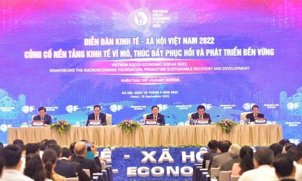 Diễn đàn Kinh tế - Xã hội Việt Nam 2022: Củng cố nền tảng kinh tế vĩ mô, thúc đẩy phục hồi và phát triển bền vững