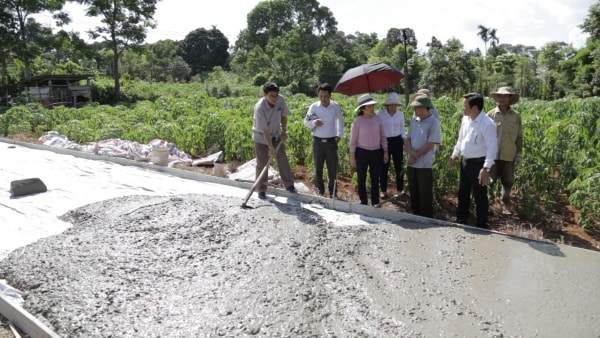 Một số giải pháp bảo đảm thực hiện phương châm “dân biết, dân bàn, dân làm, dân kiểm tra, dân giám sát, dân thụ hưởng”