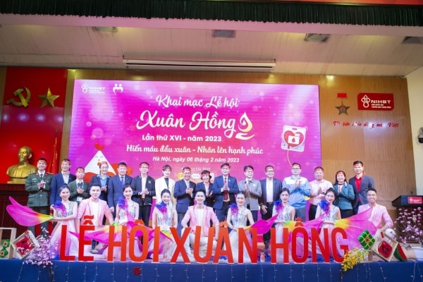 Khai mạc Lễ hội Xuân hồng 2023