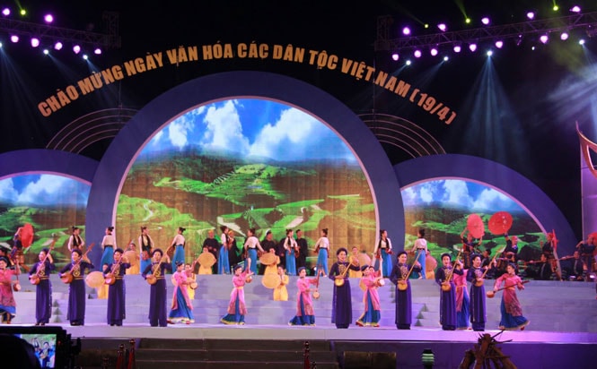 Nhiều hoạt động kỷ niệm Ngày Văn hóa các dân tộc Việt ...