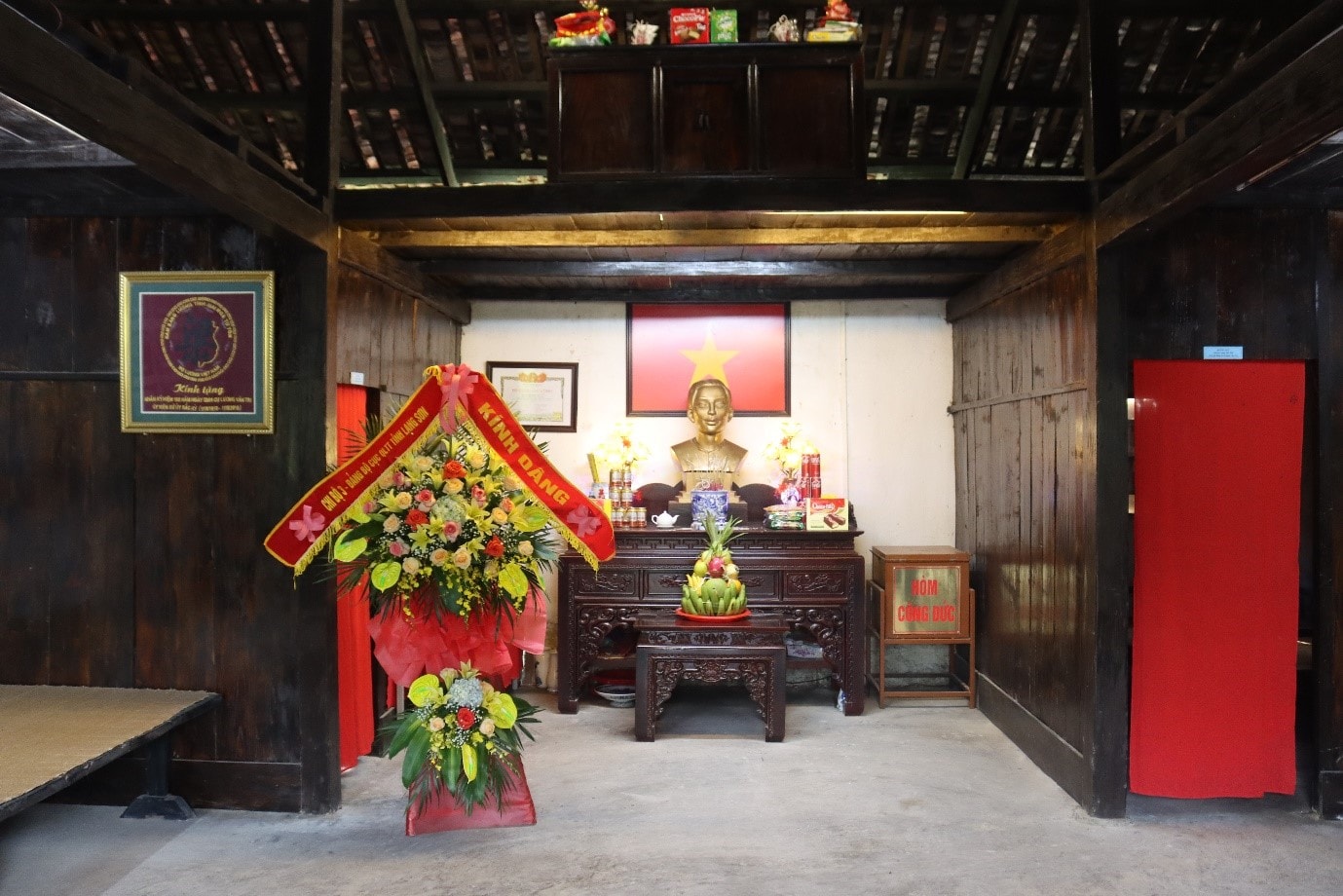 Chi bộ 3 Tổ chức sinh hoạt chuyên đề thực tế tại quê hương đồng ...