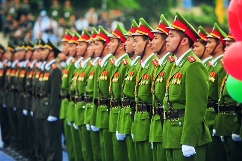 Tự soi, tự sửa - việc thường xuyên của cán bộ, chiến sĩ công an nhân dân