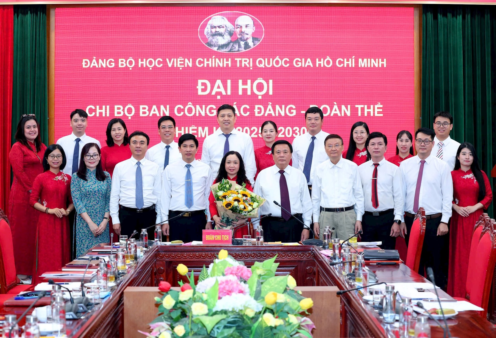 Nâng cao chất lượng tham mưu, tổng hợp của văn phòng cấp ủy từ thực tiễn Đảng bộ Học viện Chính trị quốc gia Hồ Chí Minh