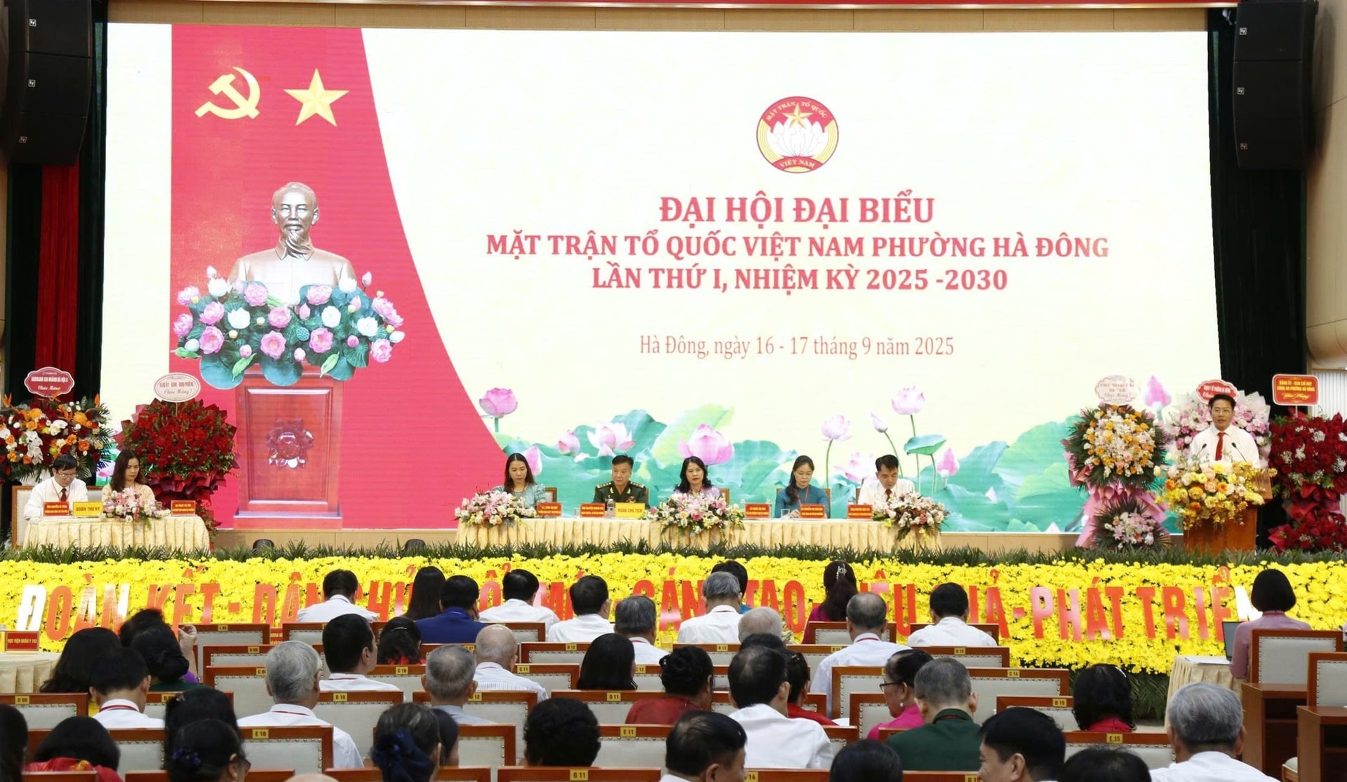 Hoàn thiện mô hình tổ chức Mặt trận Tổ quốc Việt Nam cấp phường ở Hà Nội trong bối cảnh xây dựng chính quyền số