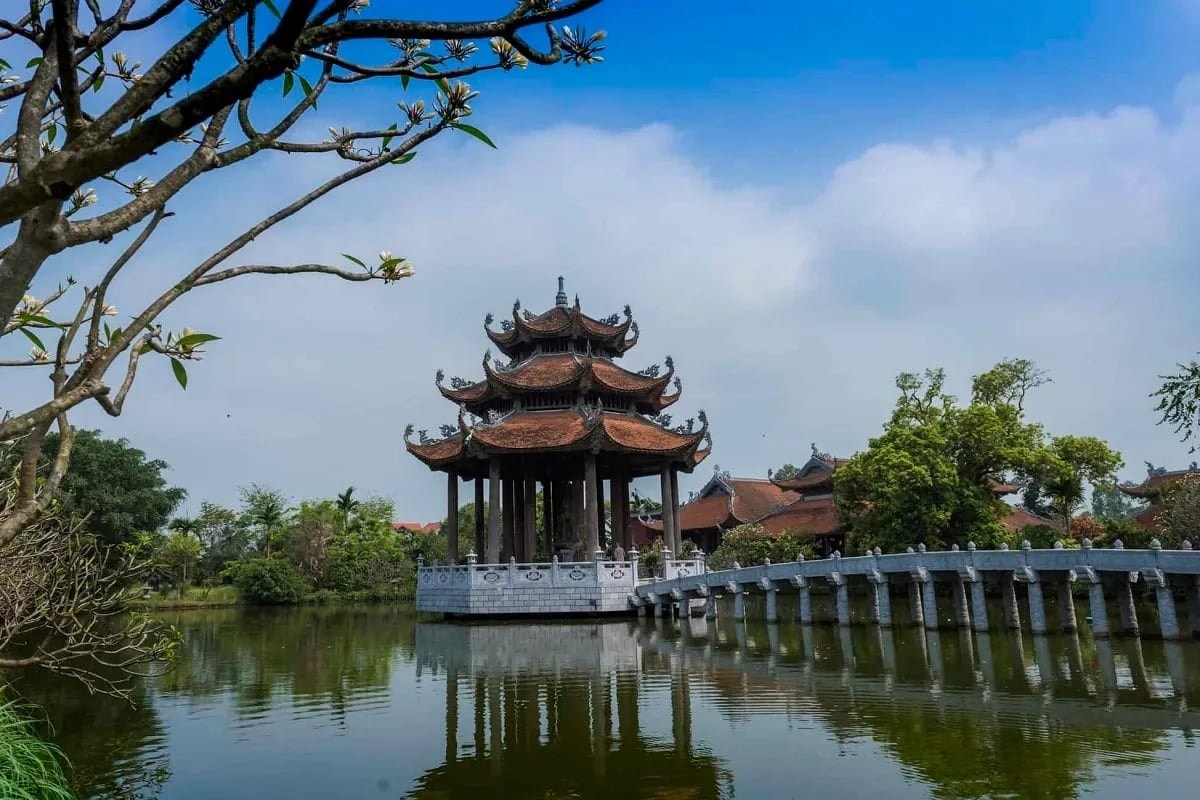 Bảo tồn và phát huy giá trị di sản văn hóa trong phát triển du lịch ở tỉnh Hưng Yên