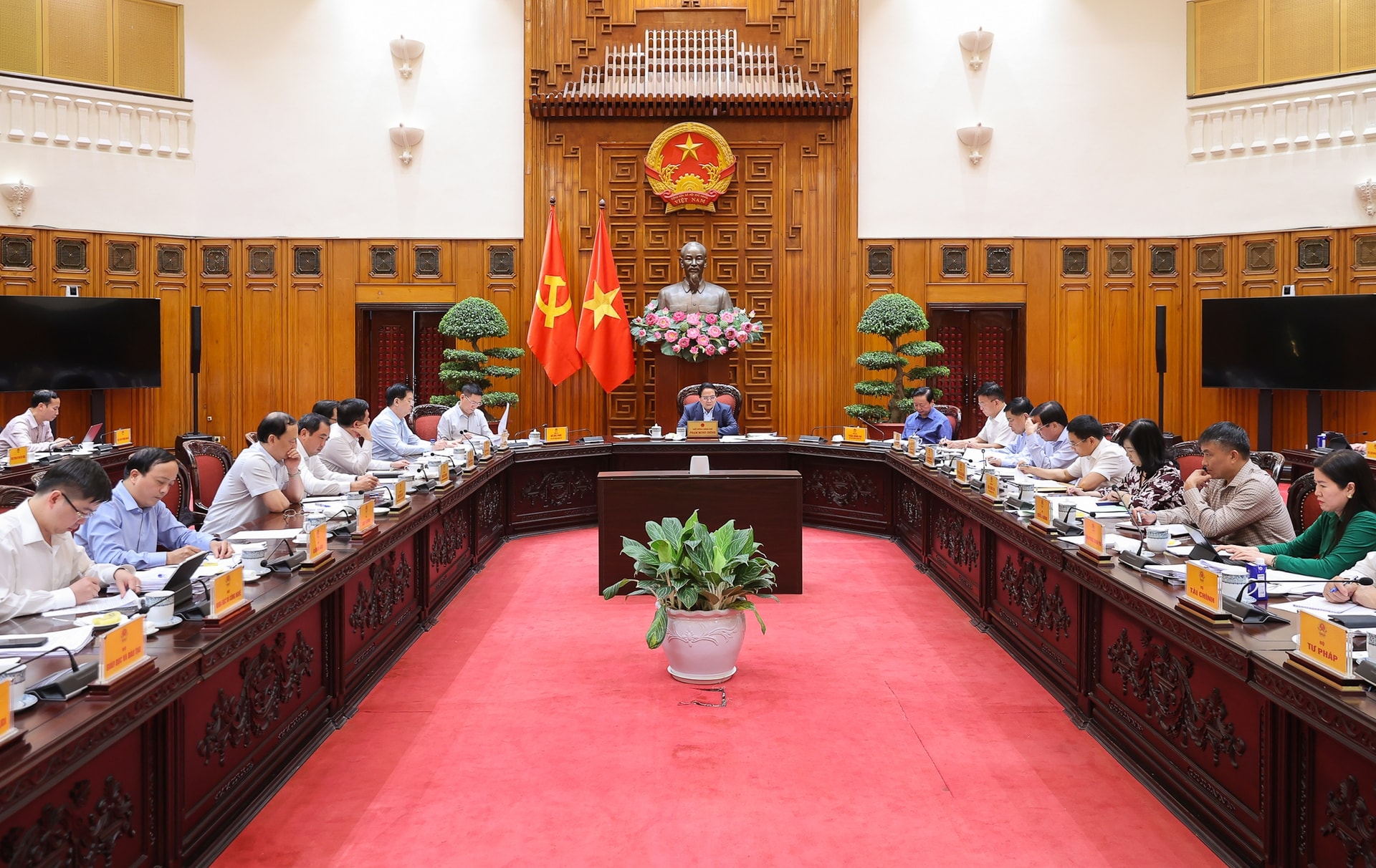 Mô hình “chính phủ linh hoạt” và gợi mở chính sách đối với Việt Nam trong bối cảnh mới