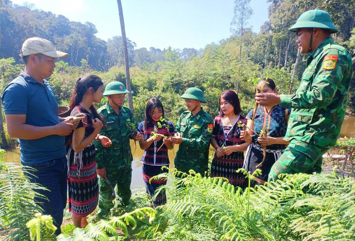Chủ trương kết hợp phát triển kinh tế - xã hội với quốc phòng, an ninh trong bối cảnh mới