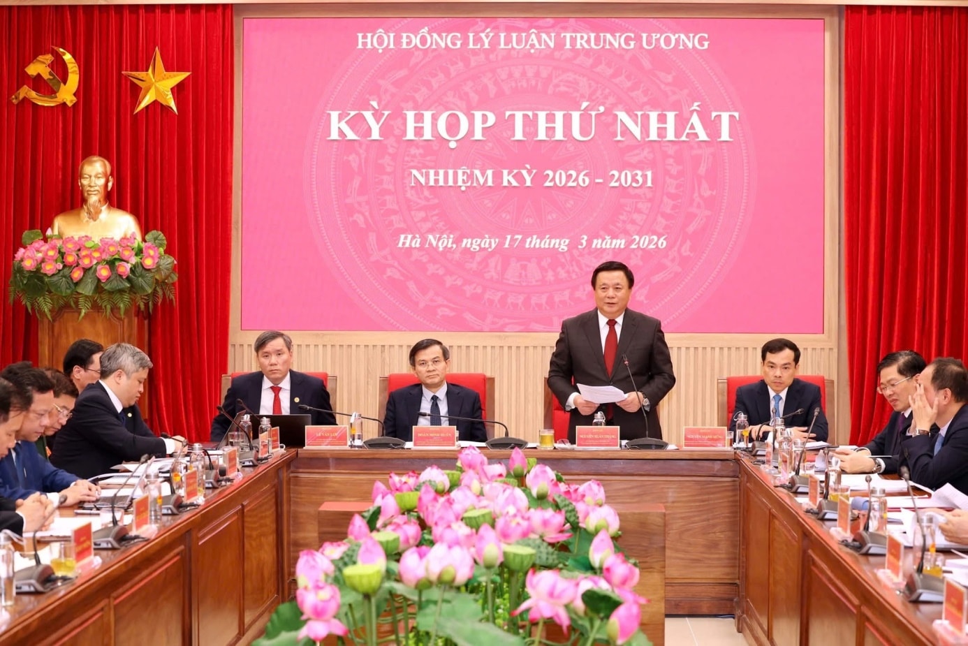 Kỳ họp thứ nhất của Hội đồng Lý luận Trung ương nhiệm kỳ 2026-2031