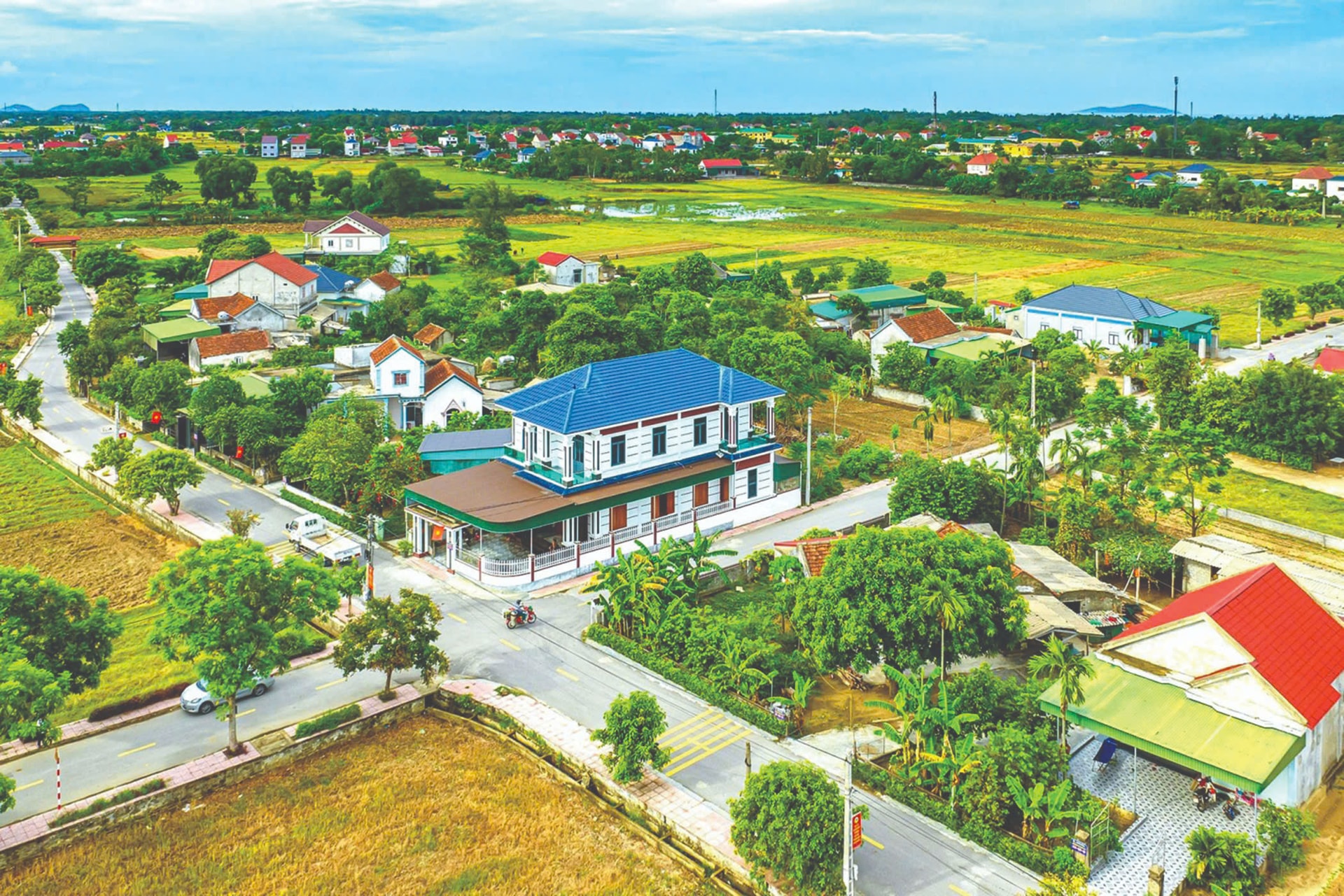 Tư tưởng Hồ Chí Minh về nội dung, biện pháp xây dựng nông thôn và sự vận dụng của tỉnh Hà Tĩnh trong xây dựng nông thôn mới