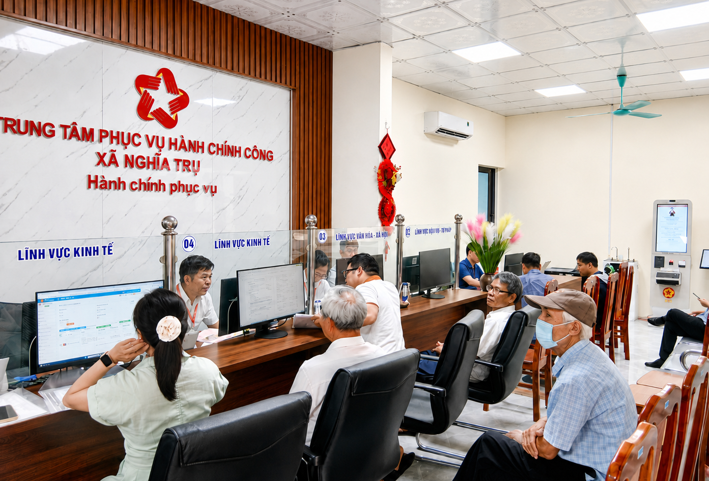 Nâng cao năng lực số của cán bộ, công chức cấp xã trong vận hành chính quyền địa phương hai cấp ở tỉnh Hưng Yên