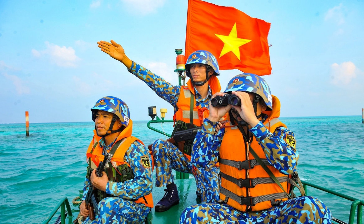 media.vov.vn-sites-default-files-styles-large-public-2022-12-_truong-sa-xanh-4.jpg