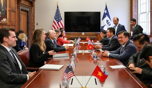 Vietnam proactively implements diplomacy with a spirit of self-reliance and courage in the face of the US's reciprocal tariff policy
