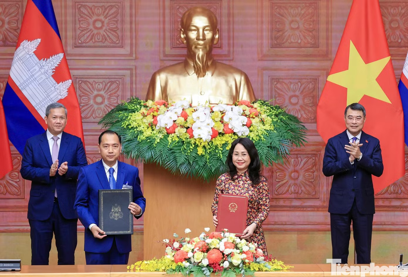 Tăng cường hợp tác kinh tế và hạ tầng Việt Nam - Campuchia