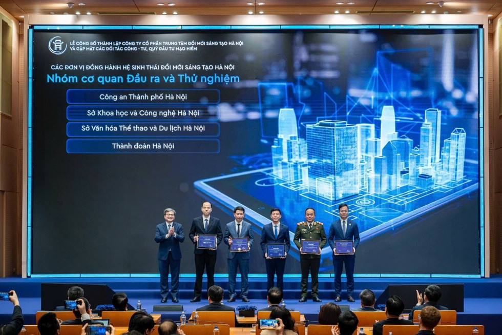 Sự phát triển tư duy của Đảng Cộng sản Việt Nam về khoa học, công nghệ và đổi mới sáng tạo trong thời kỳ đổi mới