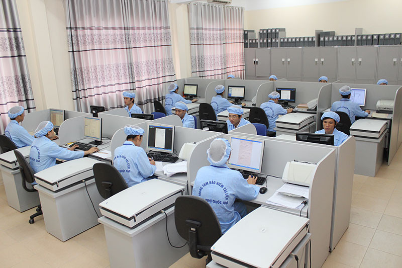 Phát triển nguồn nhân lực lưu trữ Việt Nam đáp ứng yêu cầu quản trị dựa trên dữ liệu