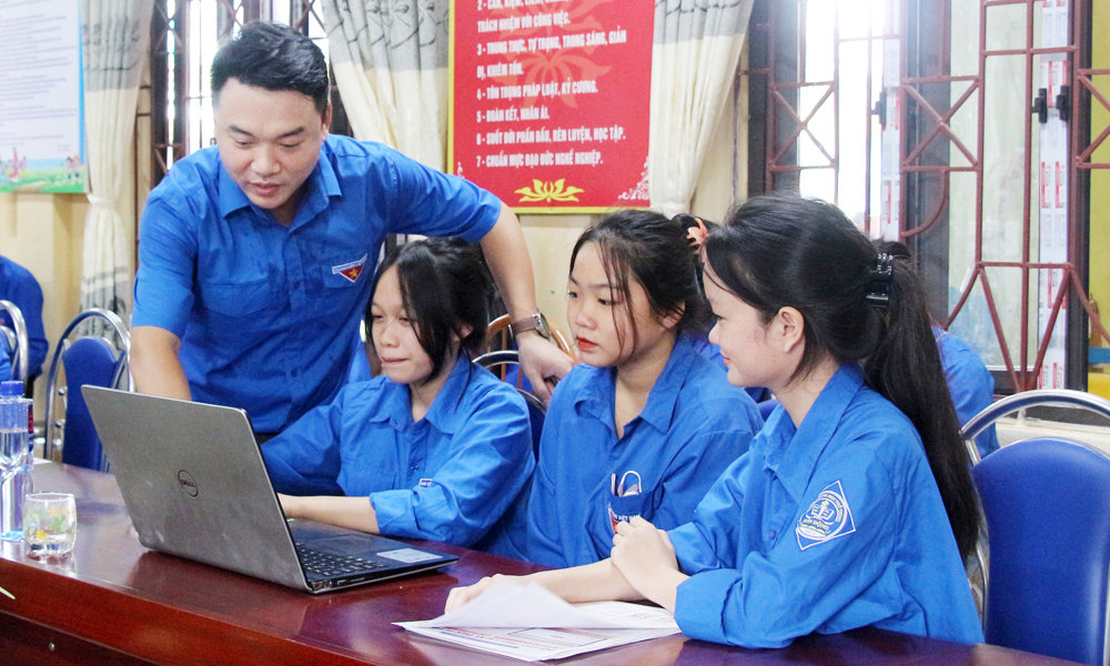 Văn hóa ứng xử của thanh niên trong thảo luận các vấn đề chính trị - xã hội trên không gian mạng