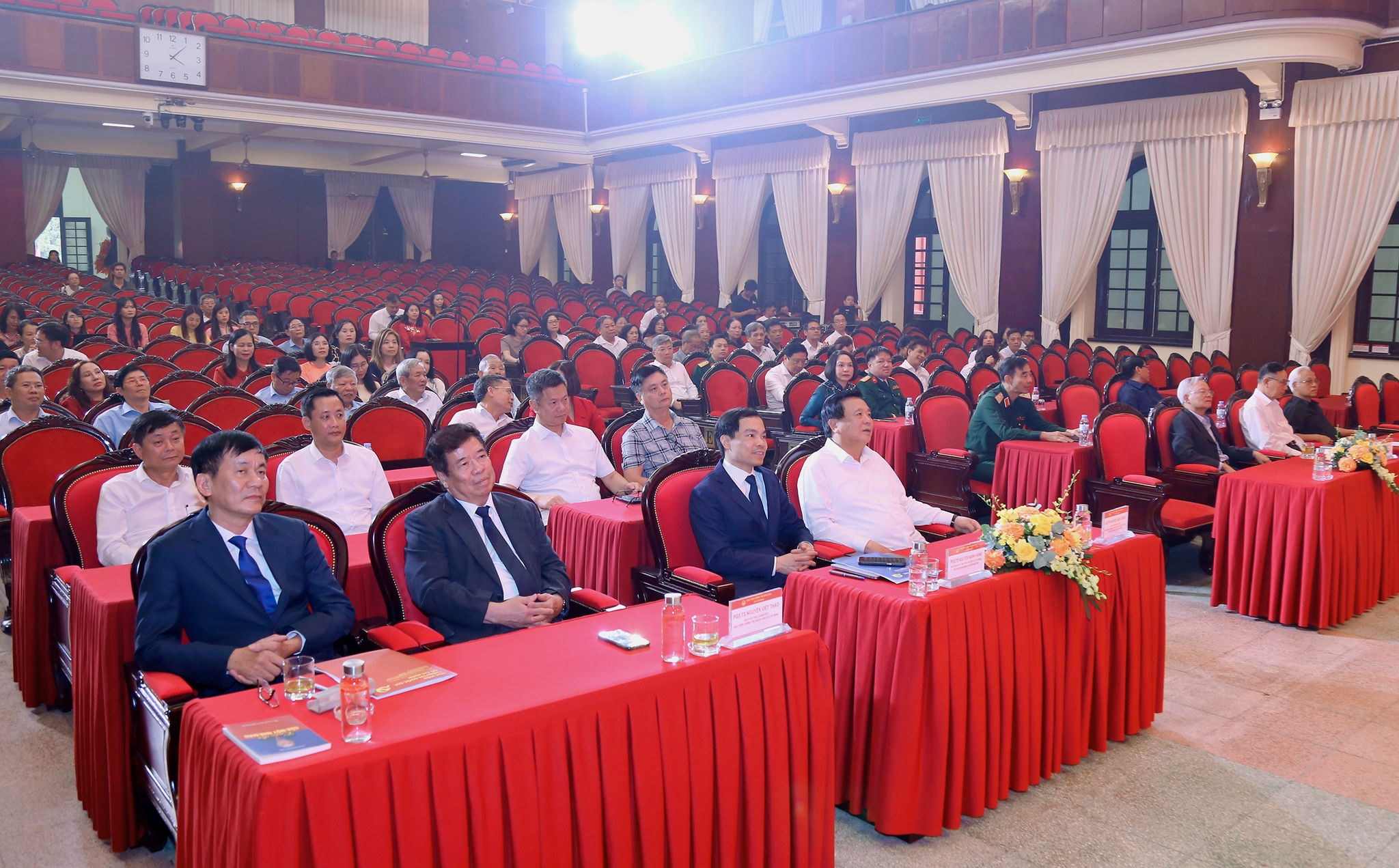 Các đại biểu tham dự buổi Lễ